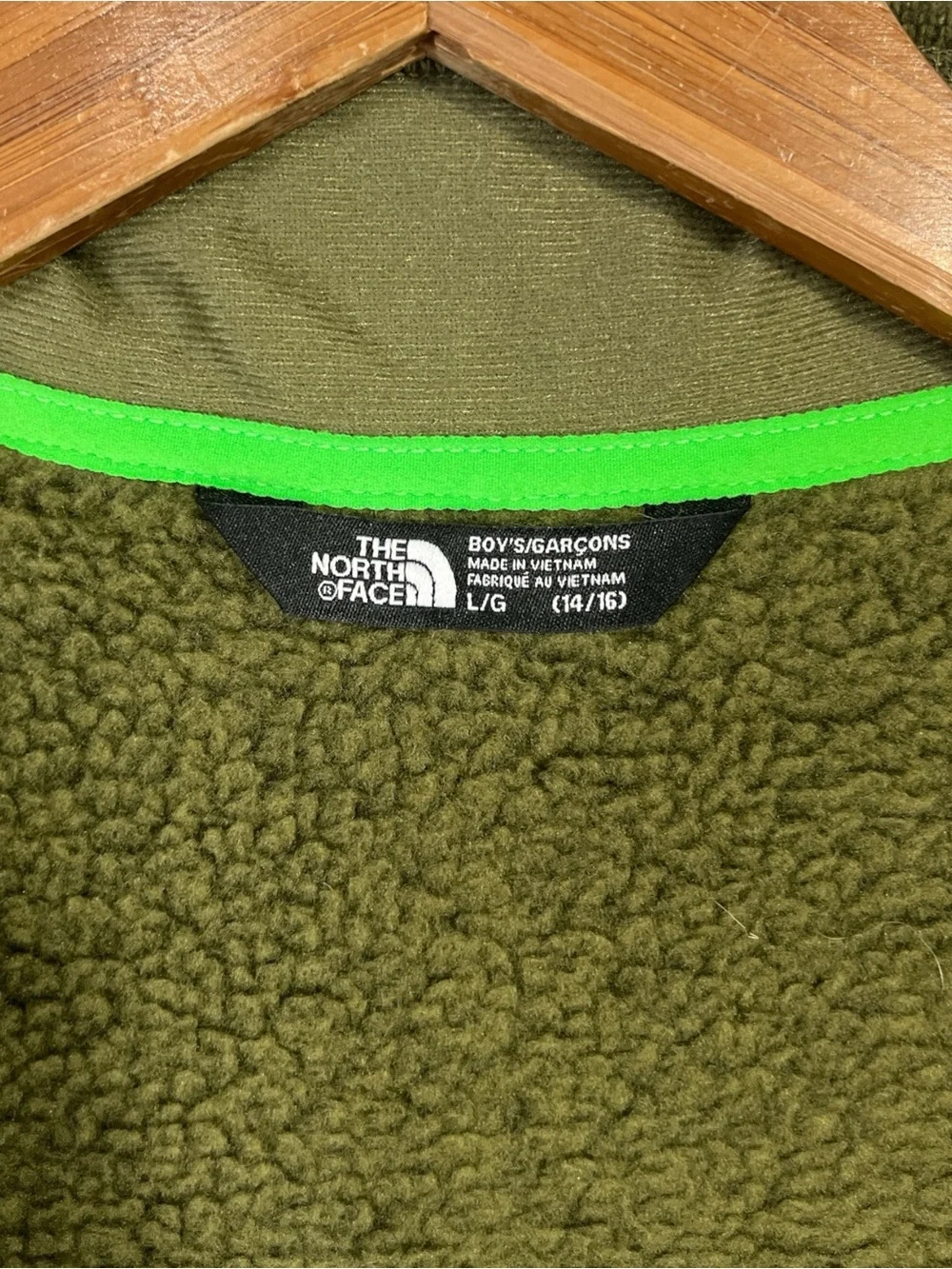 The North Face Boys Heather Green Zip Front Jacket Size Large